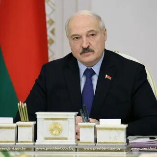 Лукашенко указ о переводе на военное время