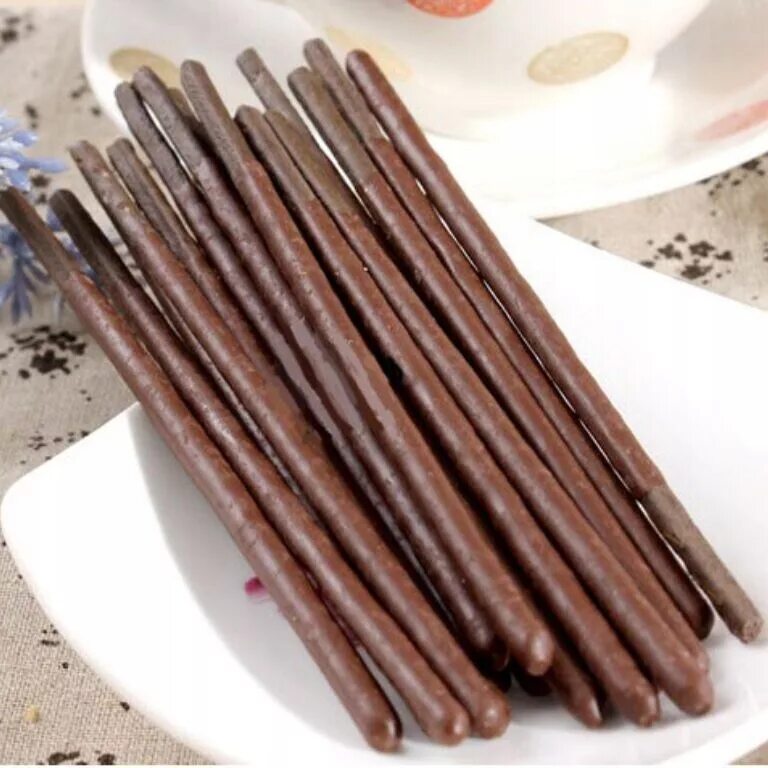 Пеперо палочки. Соломка шоколадово 180. Соломка chocolike глазированная с арахисом 750 гр. Палочки фанзелс. Палочки в шоколаде с орешками pepero.