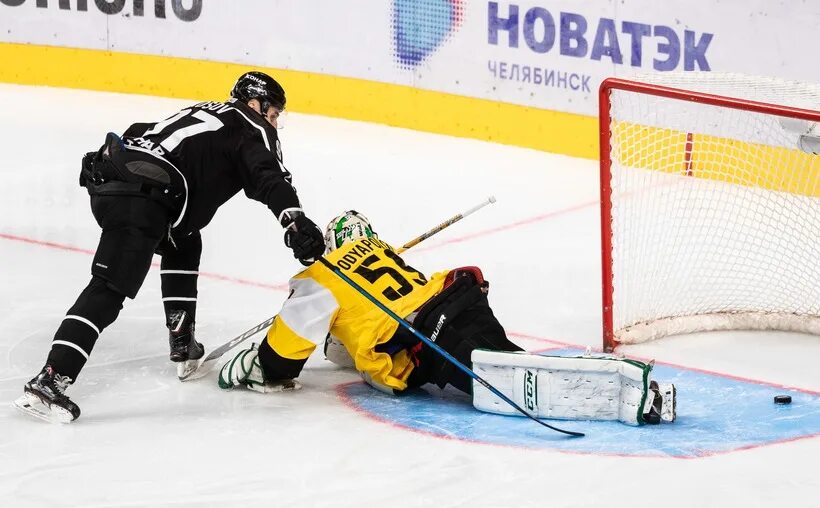 Робин пресс хоккеист северсталь. Домашние игры северсталь. Хк сибирь. Ска северсталь. #время побеждать северсталь буквы.