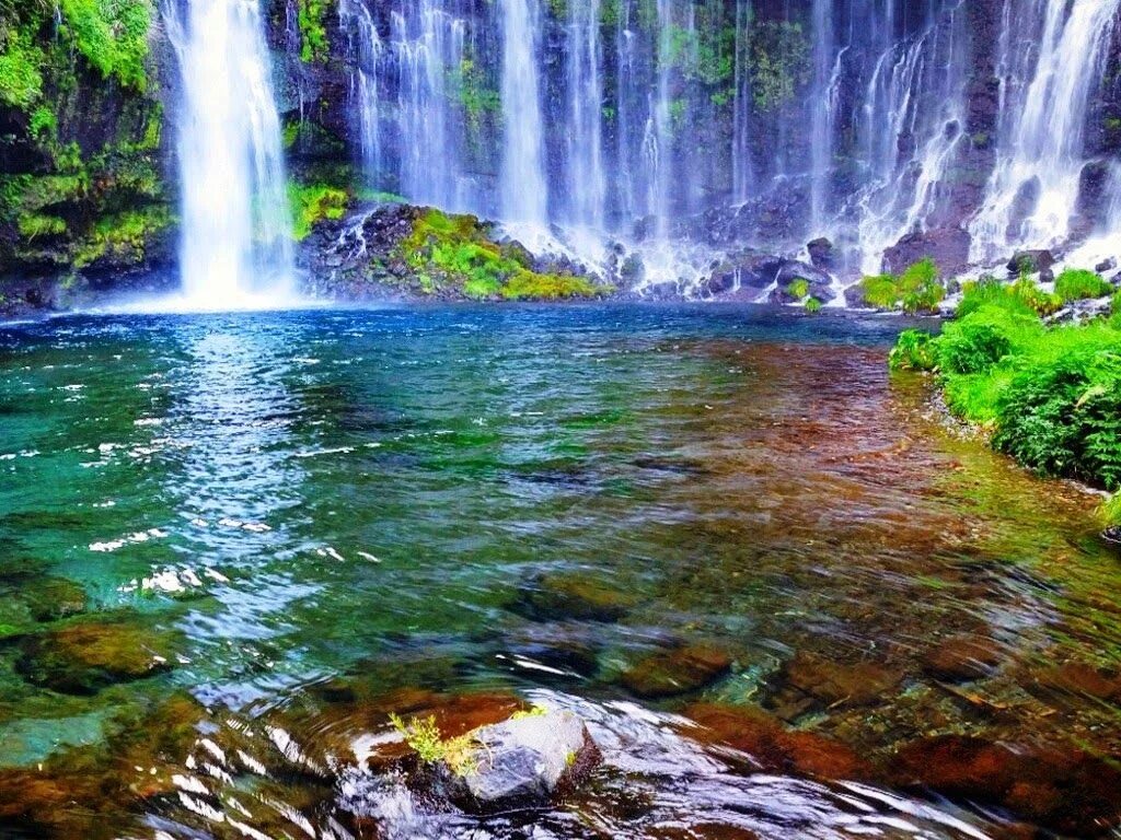 Красивые водопады. Движущиеся водопады. Анимационные водопады. Живая природа водопады.