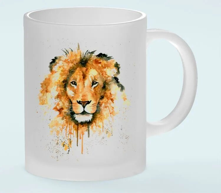 Кружка со львом и надписью. Справа слева посередине. Кружки с изображением льва. Левый кружок. Изображение льва на кружке.