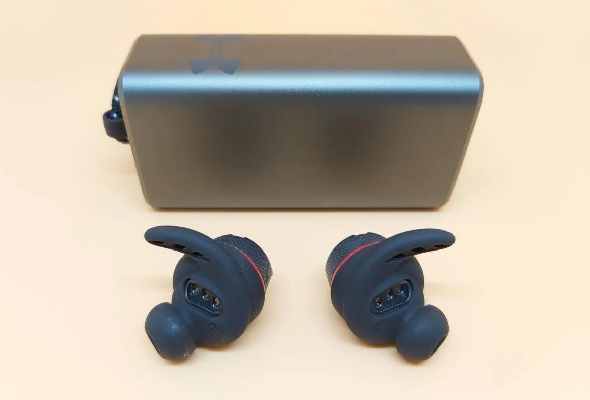 Jbl under armour true wireless flash. Наушники jbl under armour. jbl under armour true wireless. наушники jbl under armour true wireless streak.