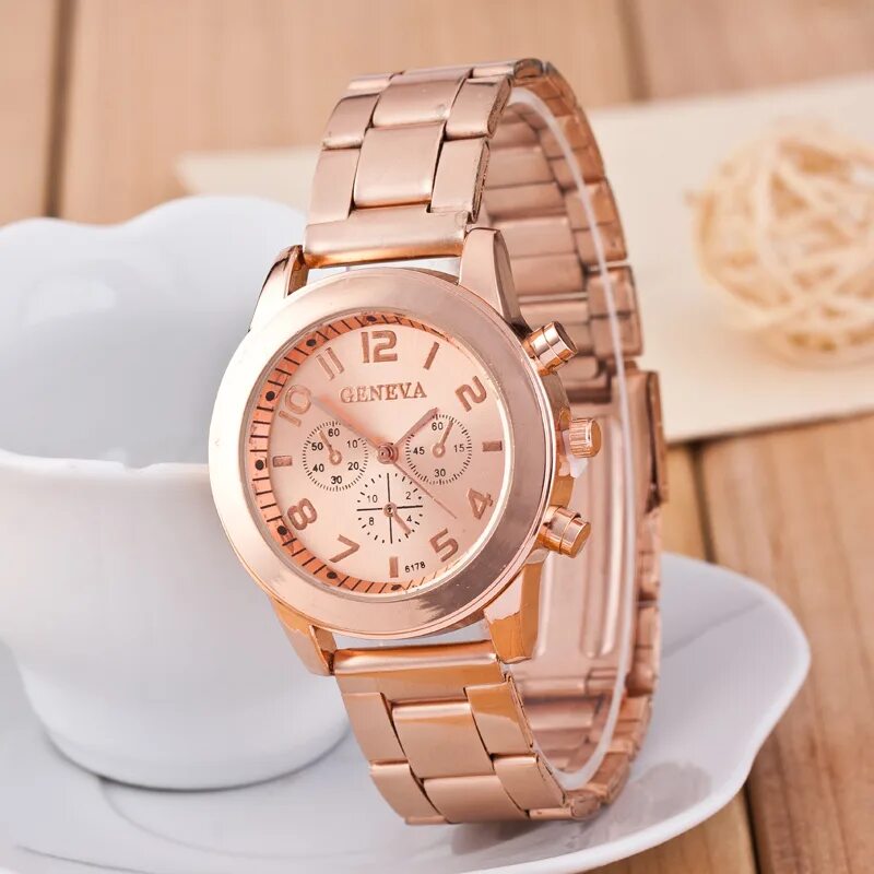 Золотые часы золотой час кварц. Часы geneva quartz женские золотые 585. geneva quartz часы золотые. geneve часы женские золотые. часы geneva женские золотые 385.