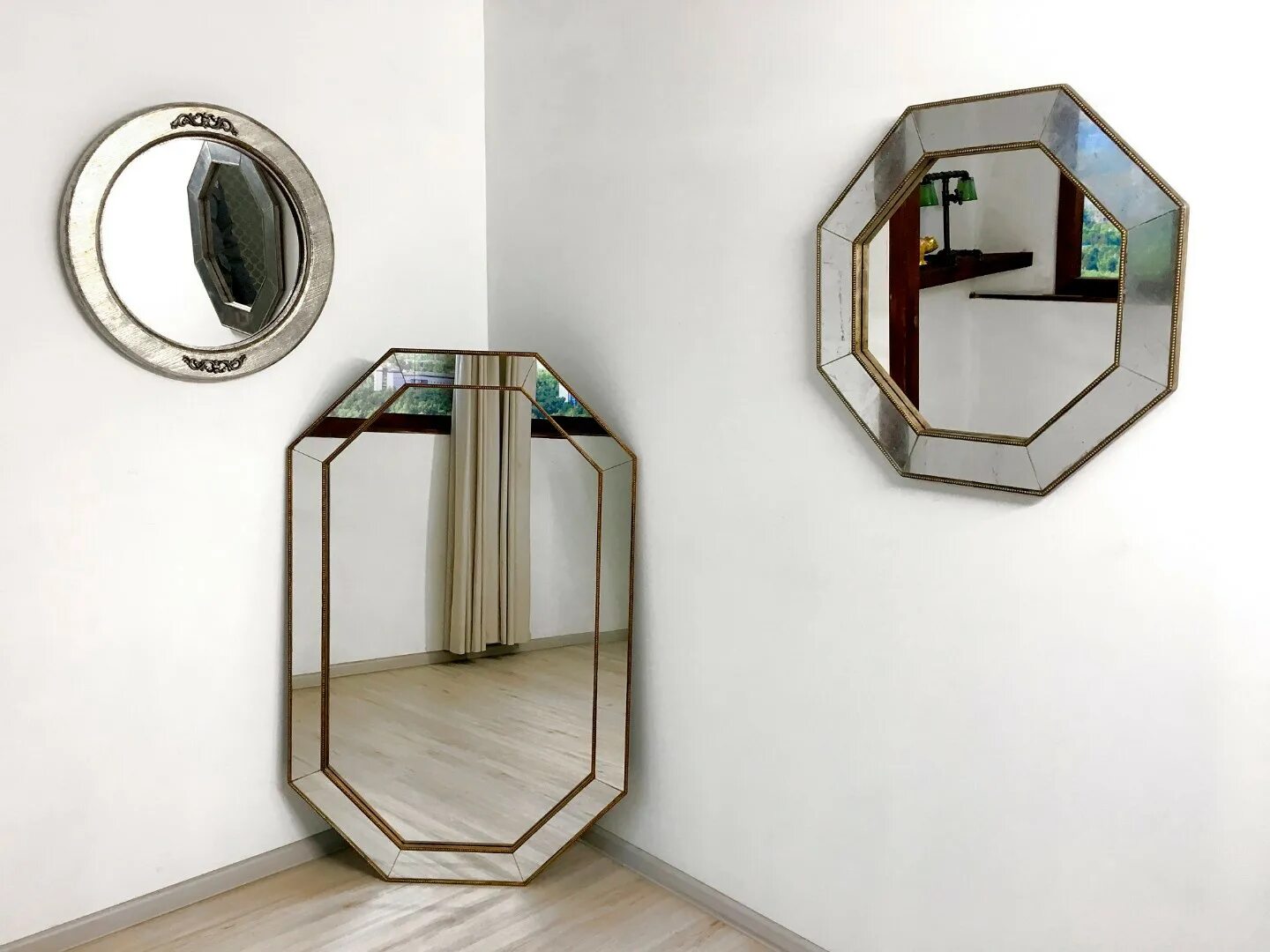 Механическое зеркало купить. Зеркало Philippe (BOUNTYHOME). Зеркало дизайнерское настенное. Необычные зеркала в интерьере. Дизайнерские зеркала в раме.