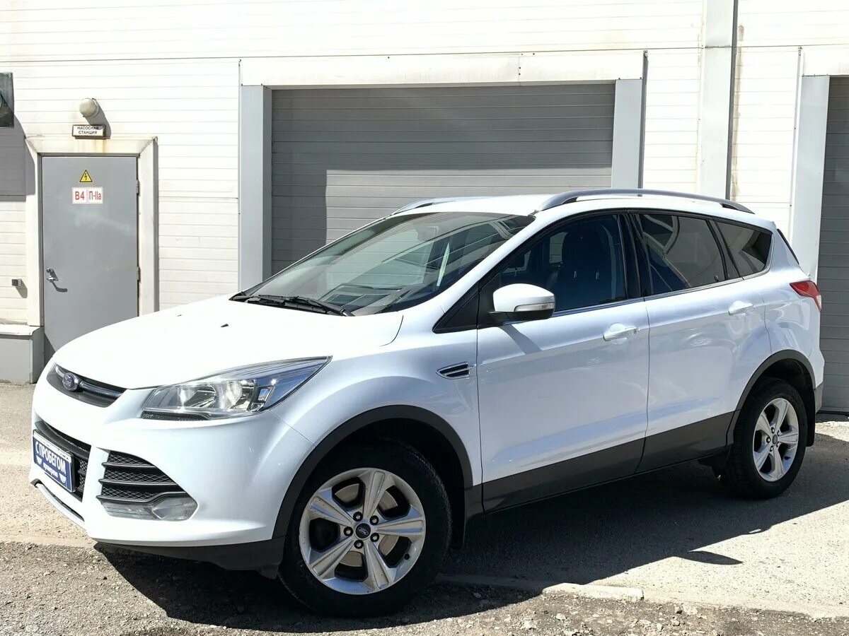 Форд Куга белый. Форд Куга 2 белый. Форд Куга 2014 белая. Ford Kuga II 2014.