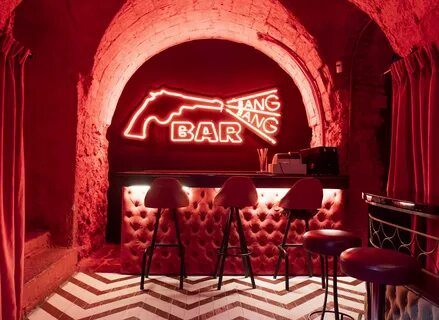 Bares m