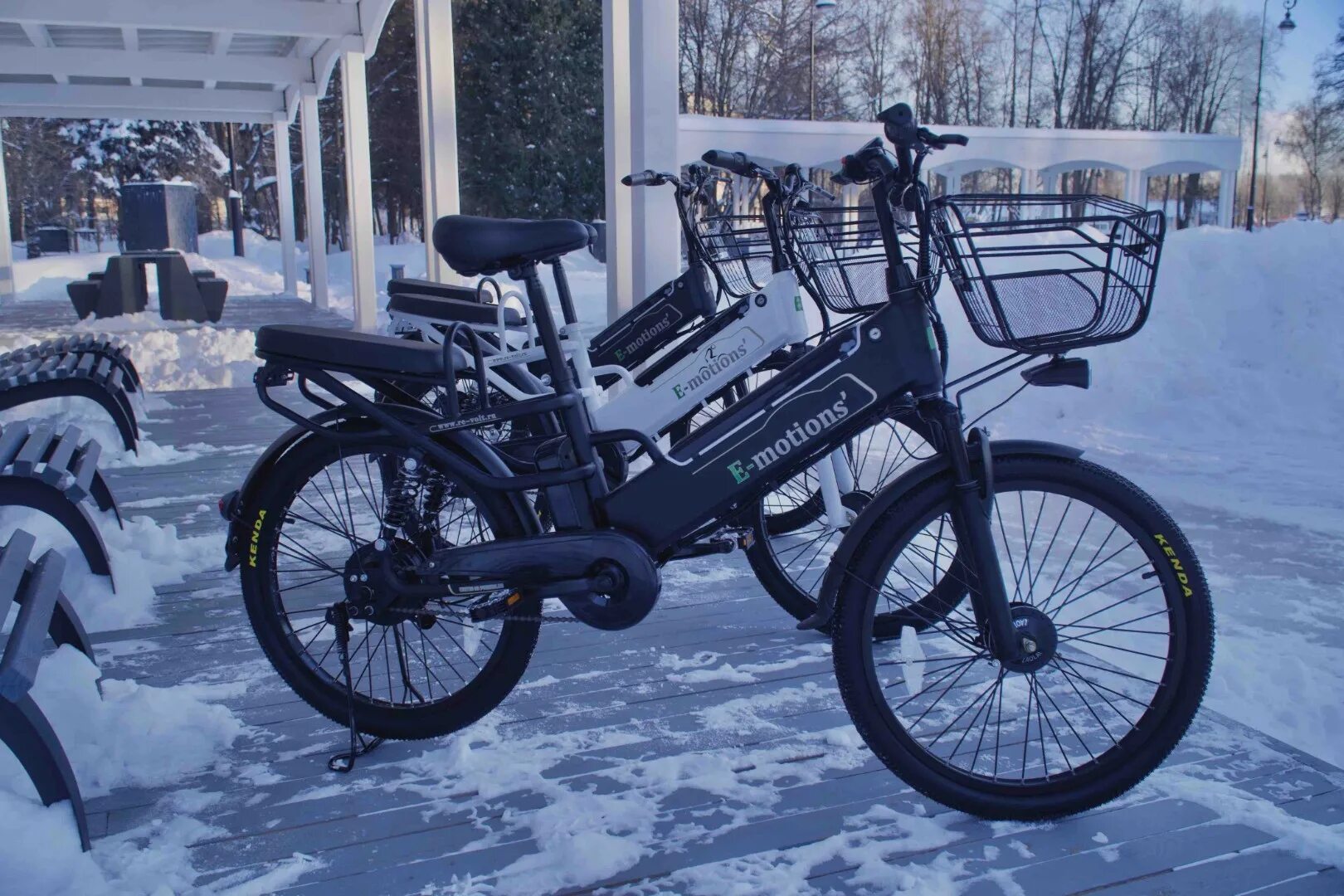 Motions motions 2025. Электровелосипед e-motions&#039; datsha premium se. электровелосипед e-motions datsha country 500w. e motions dacha expedition.