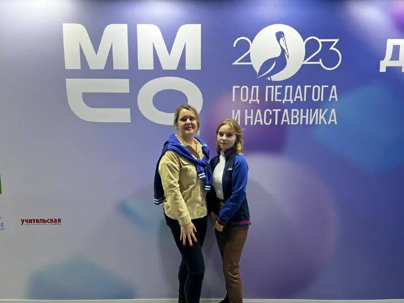 остров дружбы артек. американцы в крыму. кипарисный лагерь артек 2022. артек делегация. артек занятия.