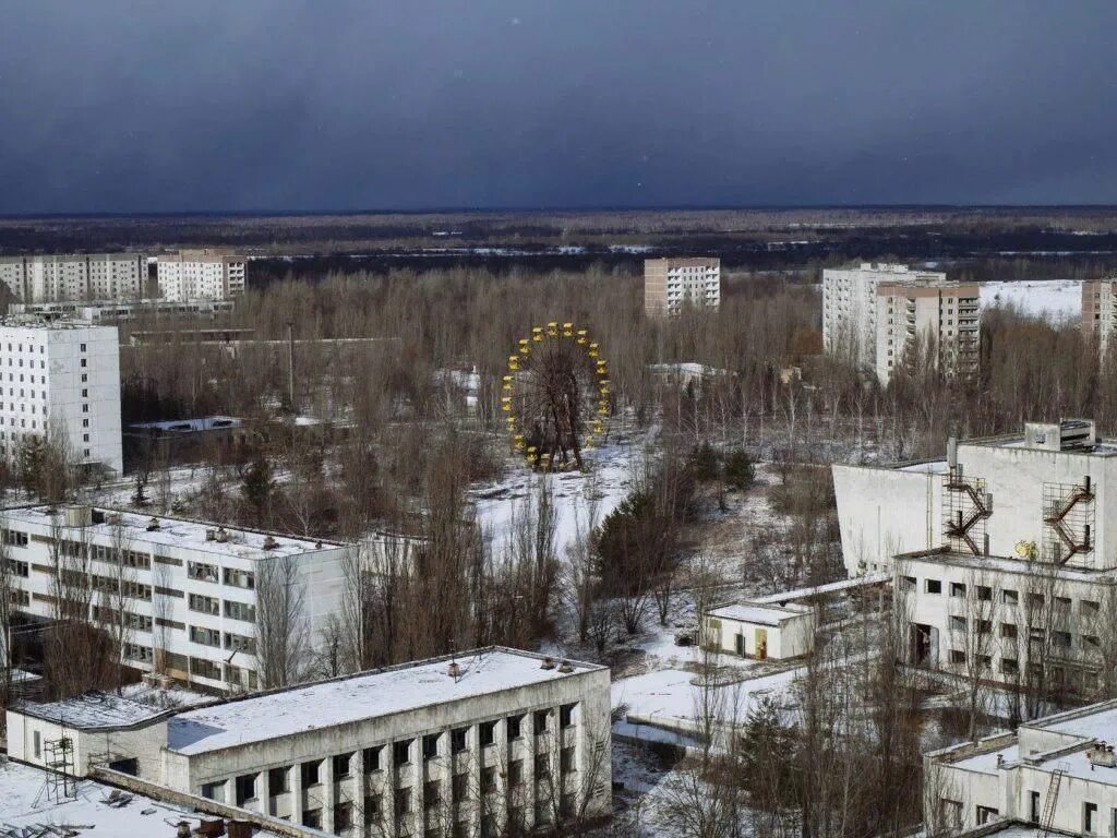 Author Tours The 'End Of The World,' From Prairie Bunkers To Apocalypse Mansions