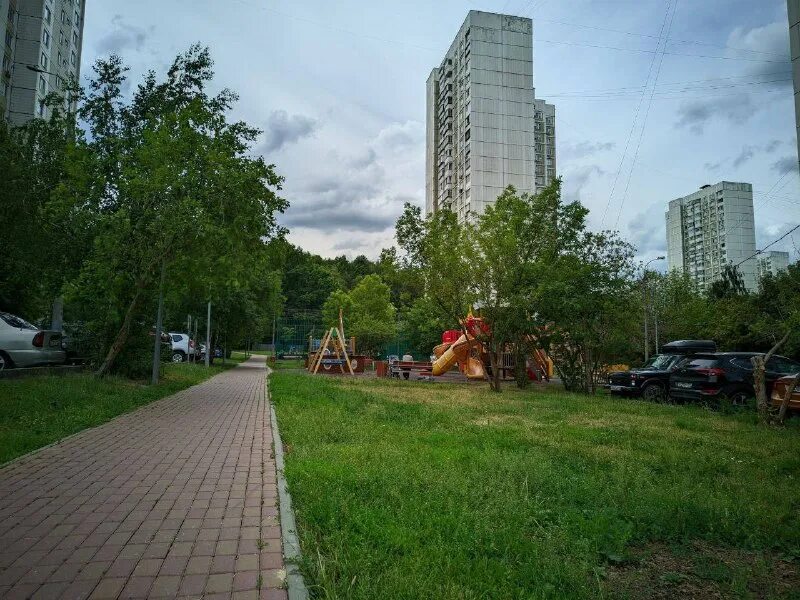 покровское-стрешнево район москвы. москва митинская улица 10к1 evium. тушино. митино овраг. митино тушино.