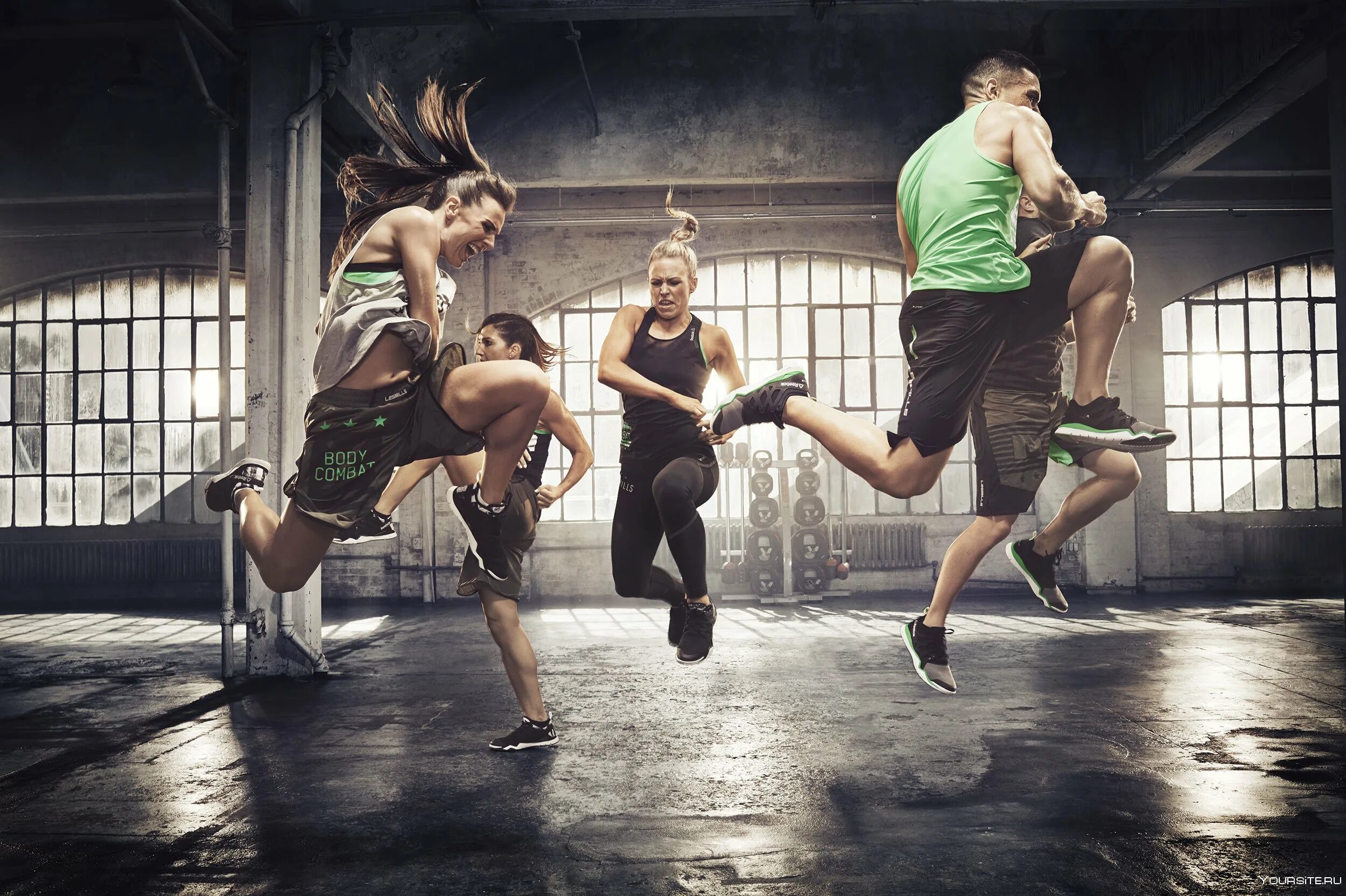 Body combat тренировка. Бодикомбат les mills. тренировка les mills bodycombat. лес миллс тренировки боди комбат. body combat les mills тренировки.