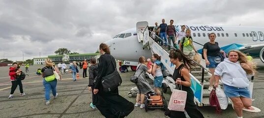 Самолет и аэропорт. Военные авиакомпании. Аэродром Москва. Курганский аэропорт.