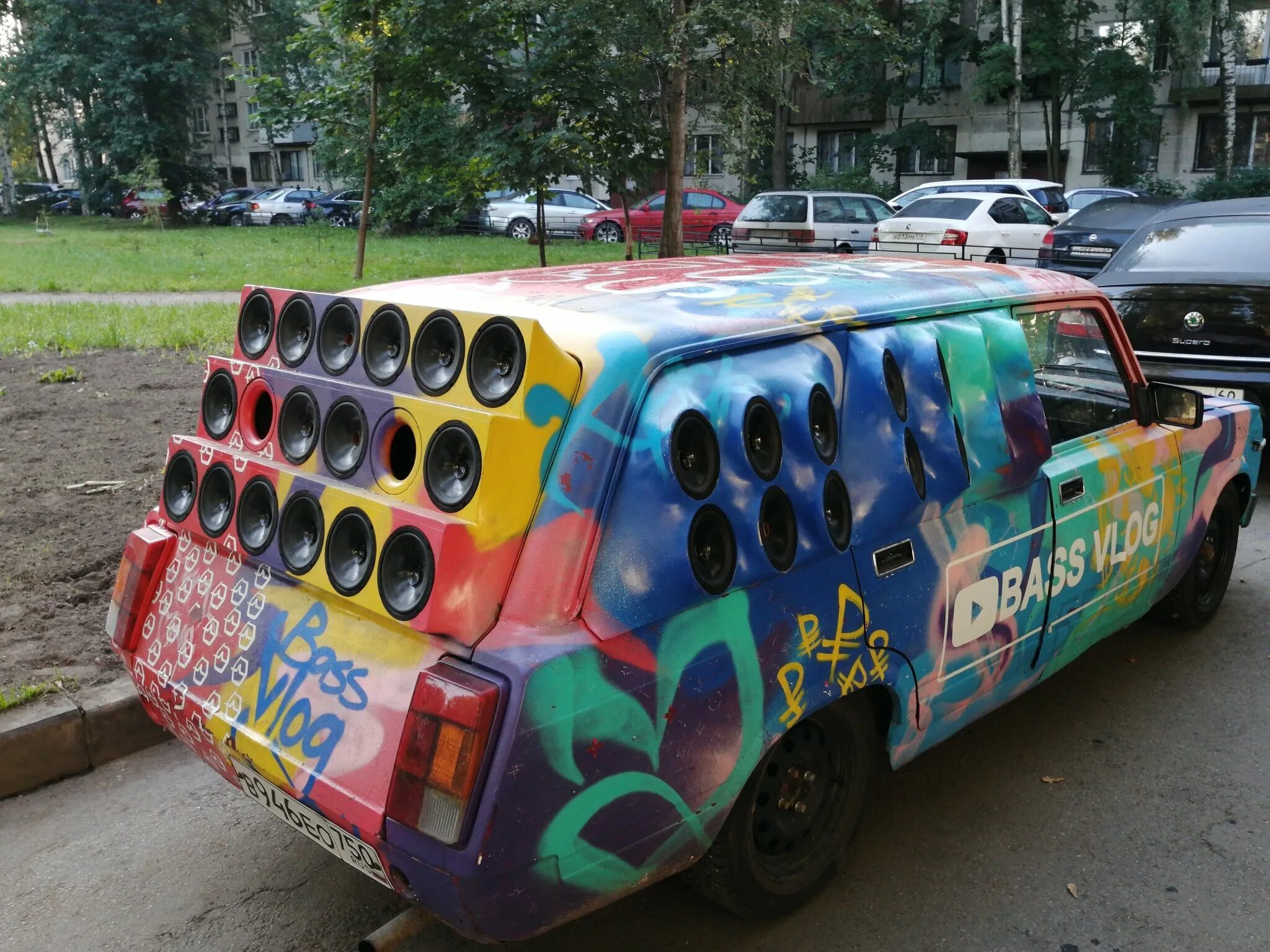 Колхозный колхоз. Колхозные автомобили. колхоз тюнинг. колхозный автотюнинг. колхозные тачки.