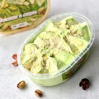 Мороженое с фисташками