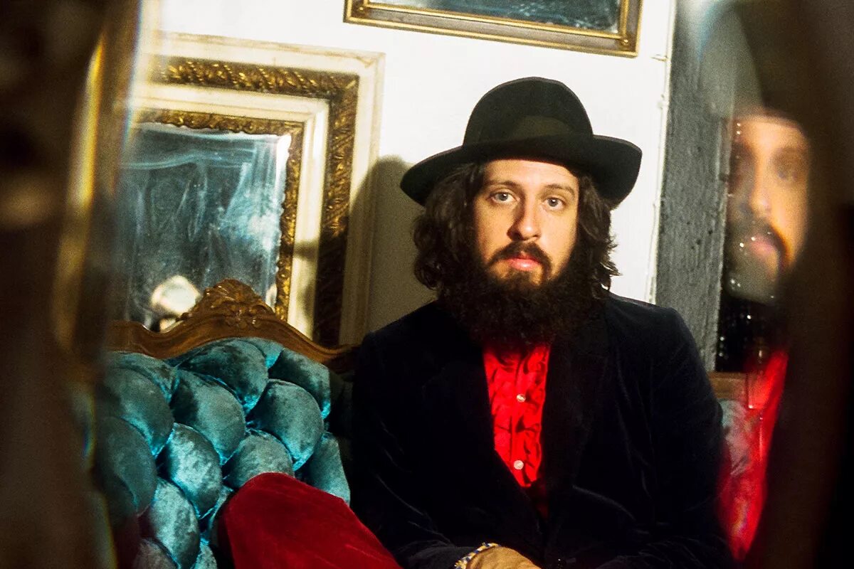 Песня adam. Адам мама я устал. Песня адама на русском. Песня адама на русском. Песня adam.