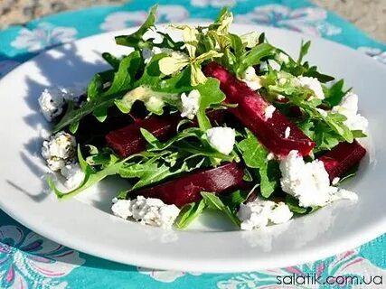 Свекла с рукколой и брынзой