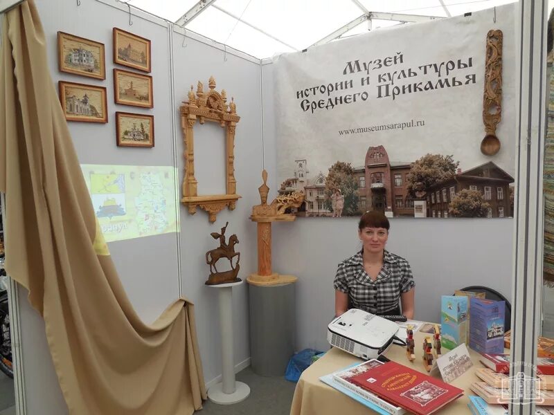 выставка ярмарка мастеров в москве 2022. выставки 18 апреля. торжественное открытие выставки по изо. выставка 18. арт-выходные «волнуй!».