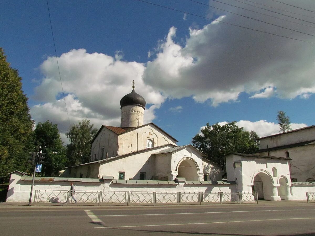Церковь козьмы и дамиана с примостья (псков). Храм косьмы и дамиана псков. Храм козьмы и дамиана. Церковь козьмы и демьяна псков. Церковь козьмы и демьяна псков.