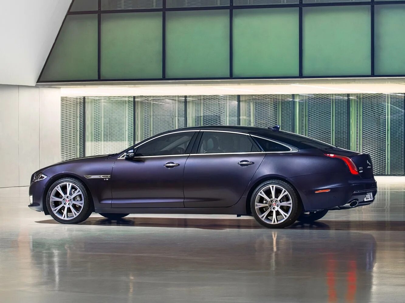 4 л с 2016. Ягуар xj 2015. ягуар xj 2017. jaguar xj 2016. jaguar xj 351 2016.