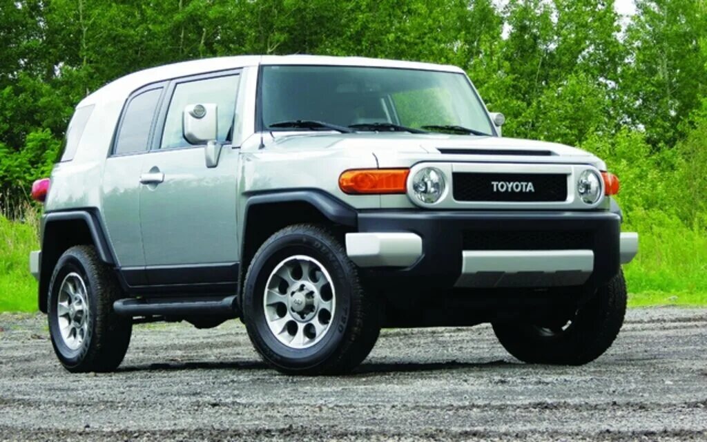 Японский хаммер. Toyota bxd10 хаммер. Японский хаммер. Тойота как хаммер. Тойота fj 2023.
