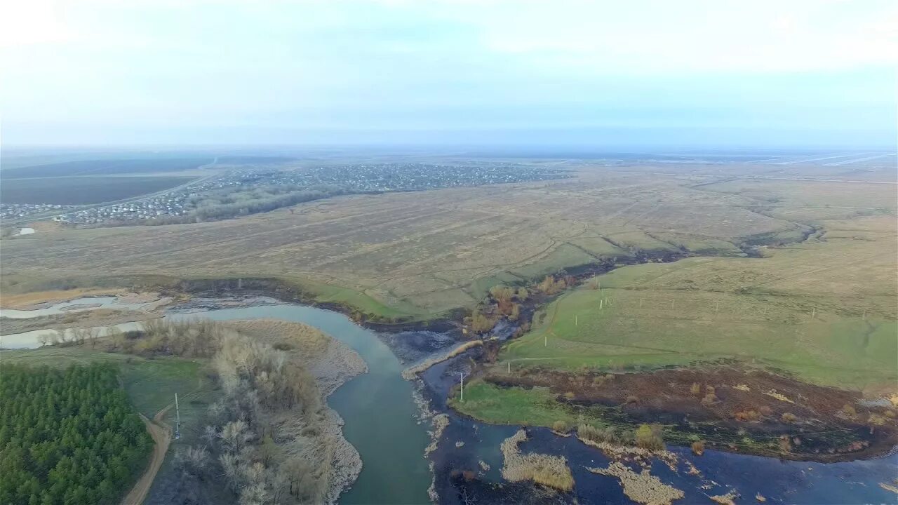 Видео пролет. Река Саратовка Энгельс. Река Саратовка Энгельс фото. Саратовка Алтайский край. Саратов речка Глебовка.