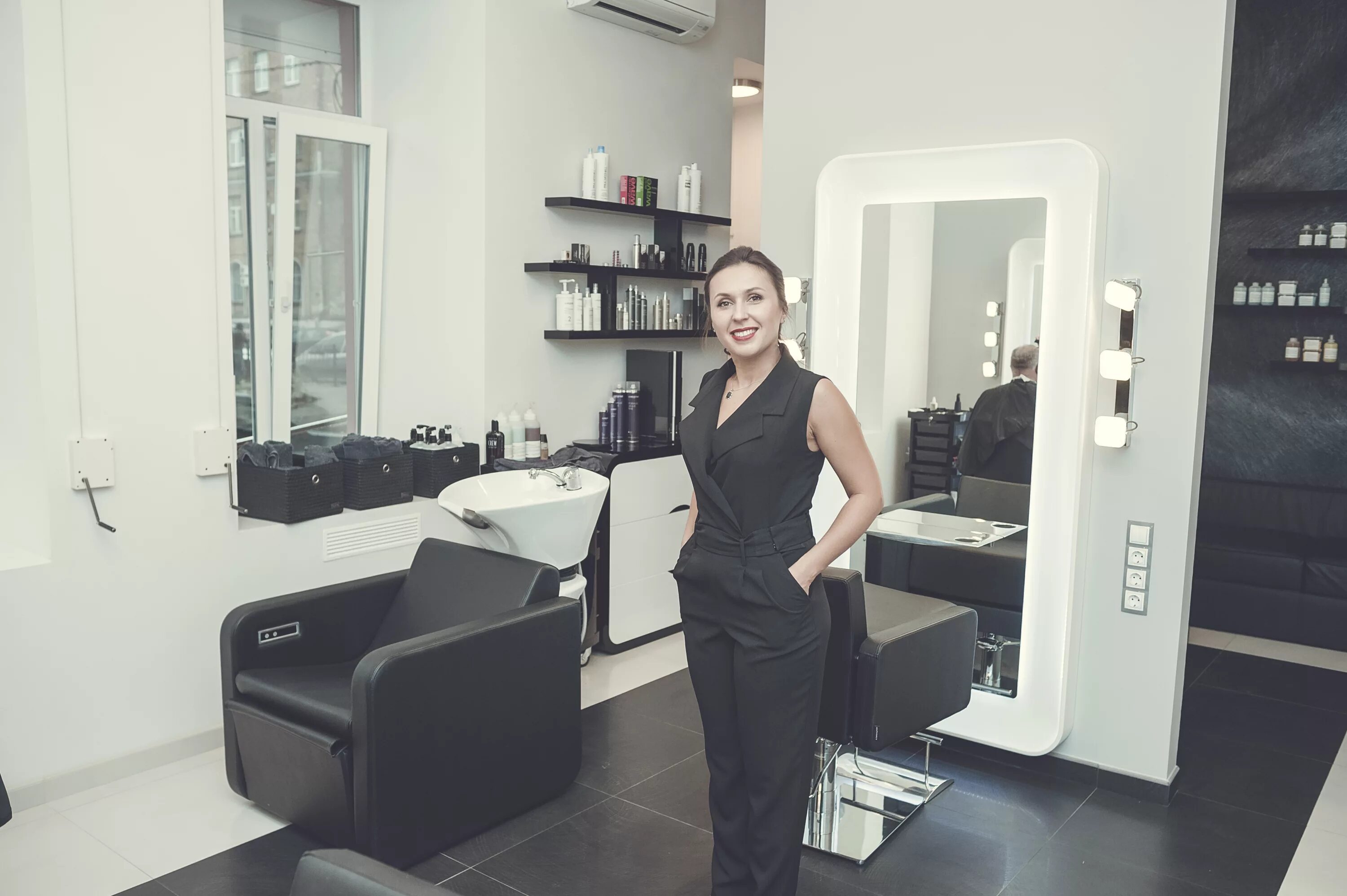 Салон красоты беломорская. 4hands маникюр. 40 лет победы 58 тольятти. M m beauty studio. Открытие парикмахерской.
