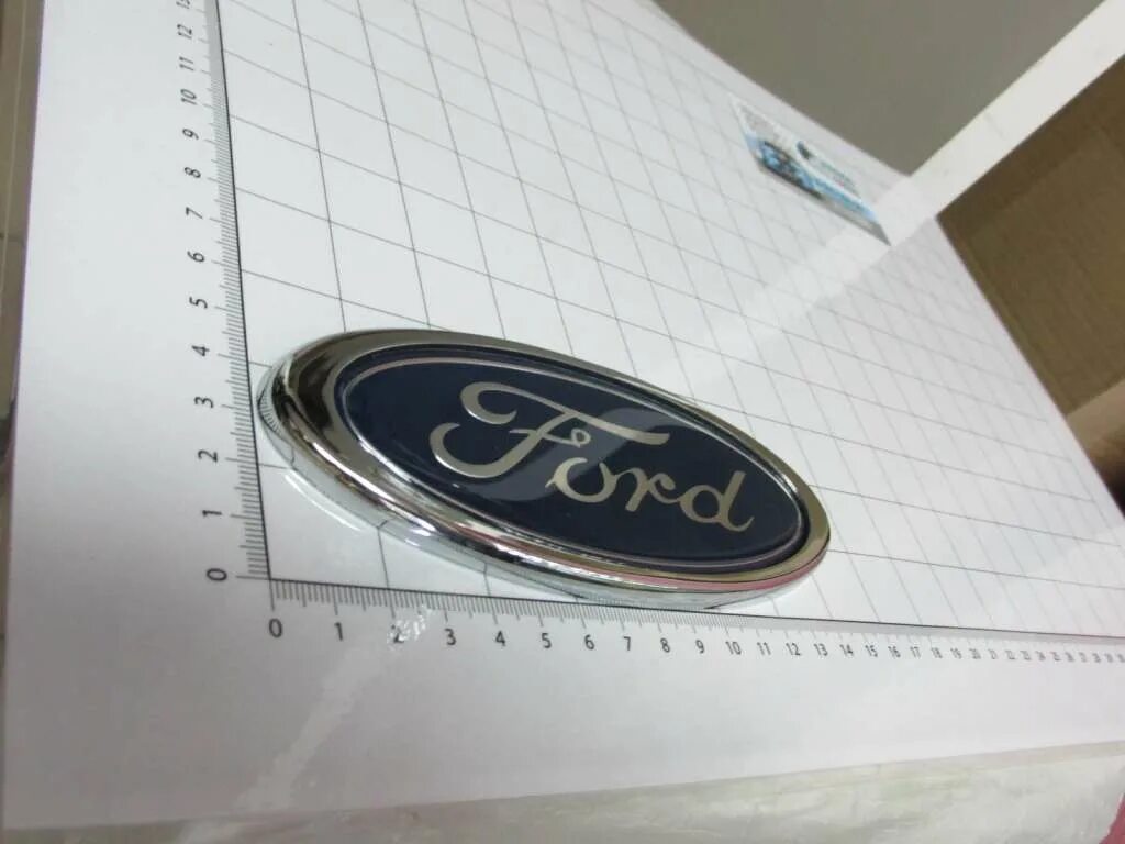 Шильдик форд s max артикул. Эмблема ford 1779943. Значок форд на капот ford focus 3. Эмблема задняя "" ford 1532603. Значок форд размеры.
