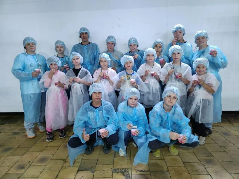 Молочная продукция арсеньевский молочный комбинат. Молочный завод арсеньев. Арсеньевская молочная продукция. Арсеньевское молоко. Арсеньевский пломбир.