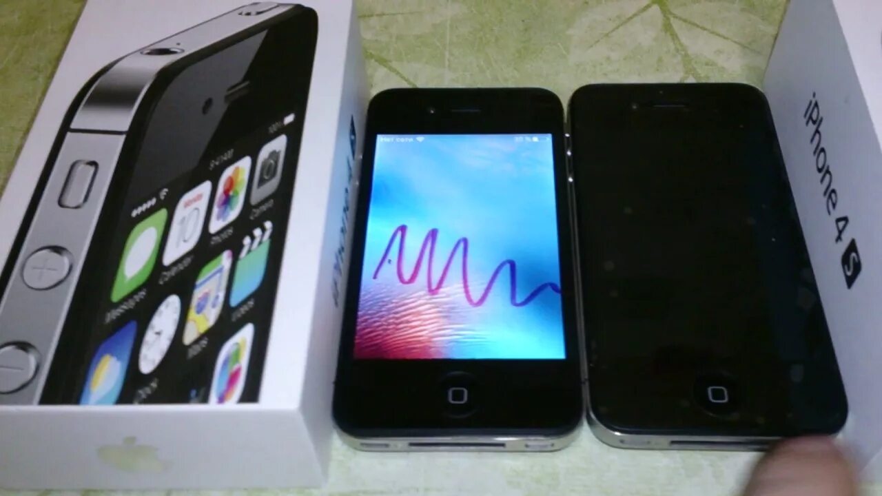 Как отличить китайский айфон от оригинала. Китайский айфон 4s. iphone 4 китайская копия. iphone 4 подделка. айфон китай и оригинал.