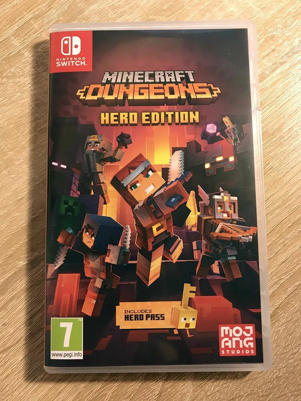 Игра на Нинтендо свитч Minecraft Dungeons. Nintendo Switch картридж майнкрафт. Minecraft Dungeons Hero Edition картриджи Нинтендо. Minecraft Dungeons Hero Edition (Nintendo Switch) обложка.
