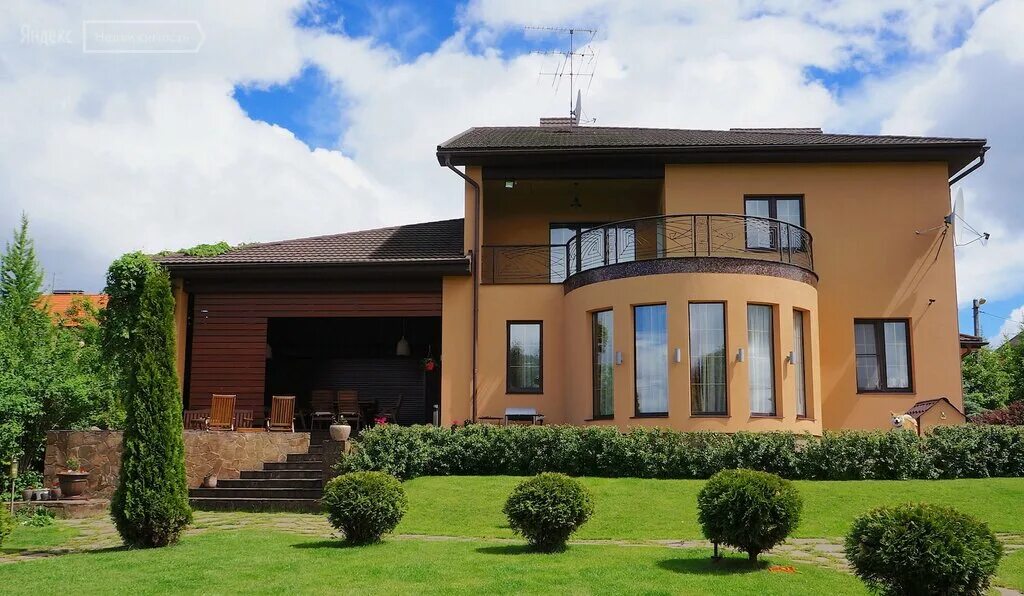 Дом в деревне в подольском районе. Коттедж 600 квм. дома в северово. северово коттеджный поселок. 600 м2.