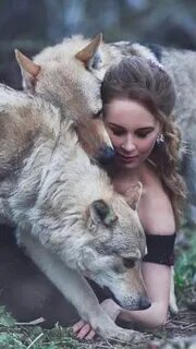 Фото женщин волки
