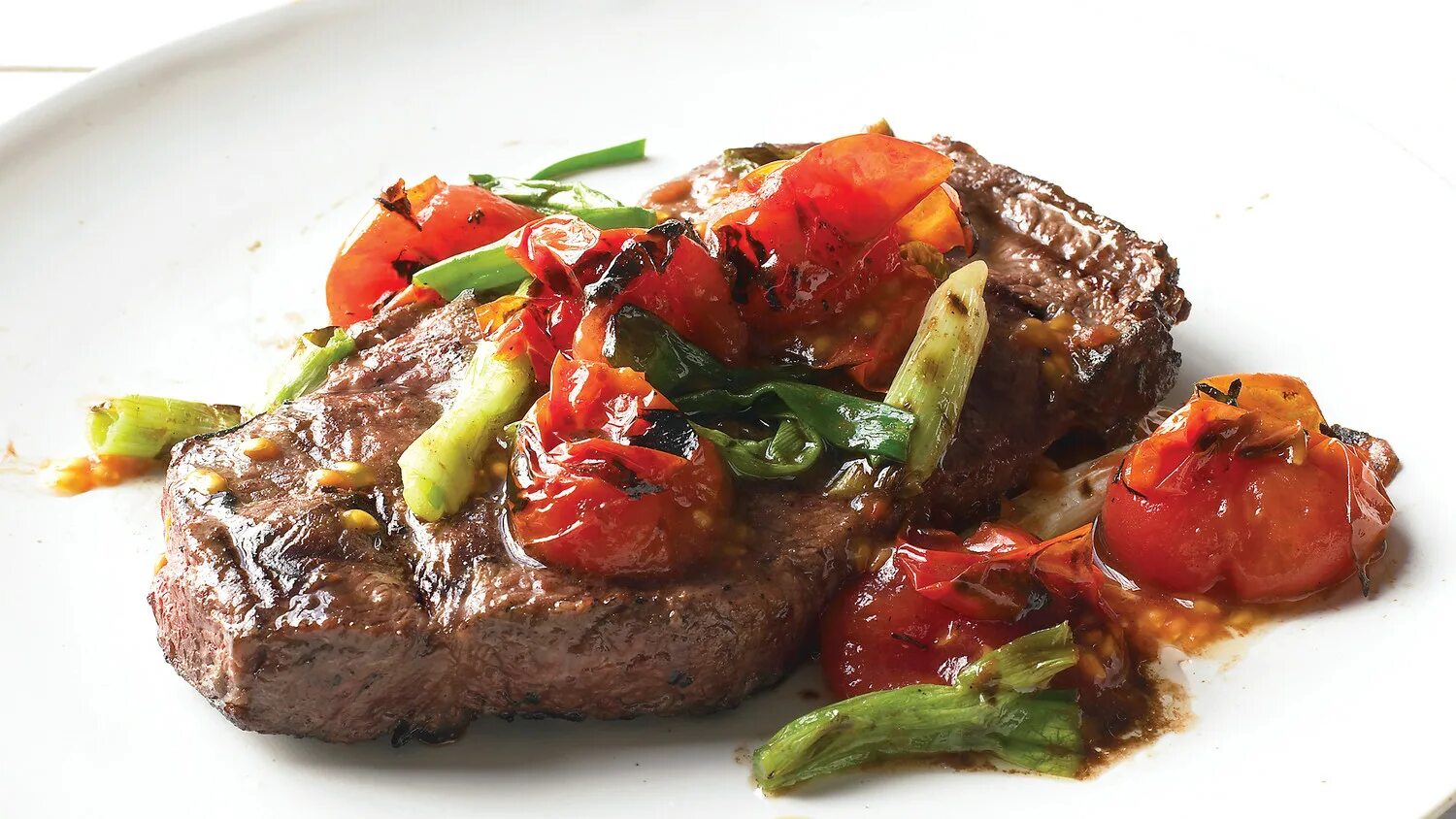 стейк рибай с овощами гриль. стейк тибон. стейк с овощами гриль. стейк рибай на гриле. стейк с запеченными овощами.