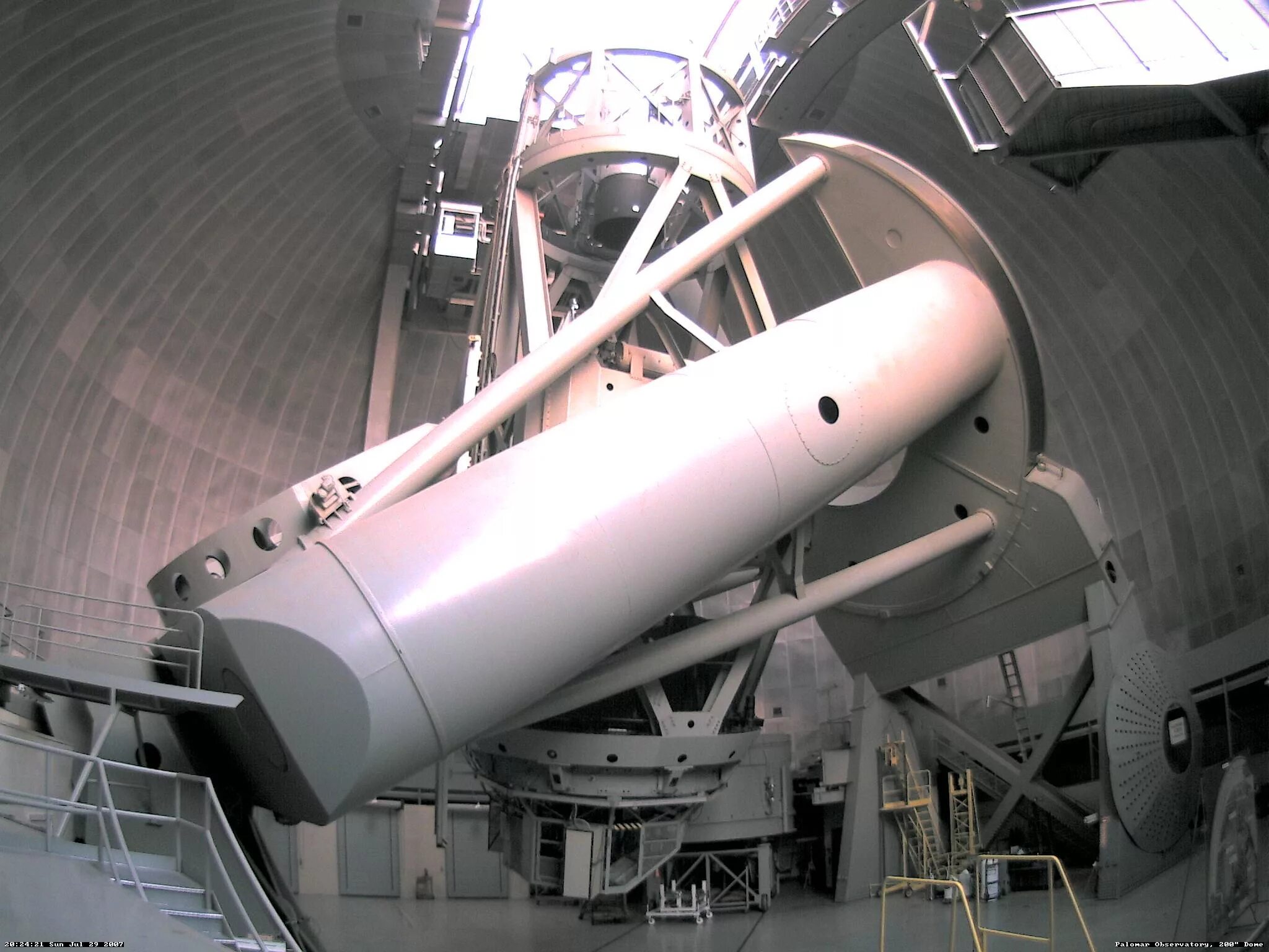 телескоп имени самуэля ошина. телескоп имени харлана дж смита. телескоп обсерватория. большой телескоп азимутальный, или бта. обсерватория маунт паломар.