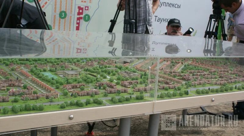 Эко город ярославль. Экогород новое ступино. новое ступино путин. первый в россии эко город новое ступино. новое ступино экогород логотип.