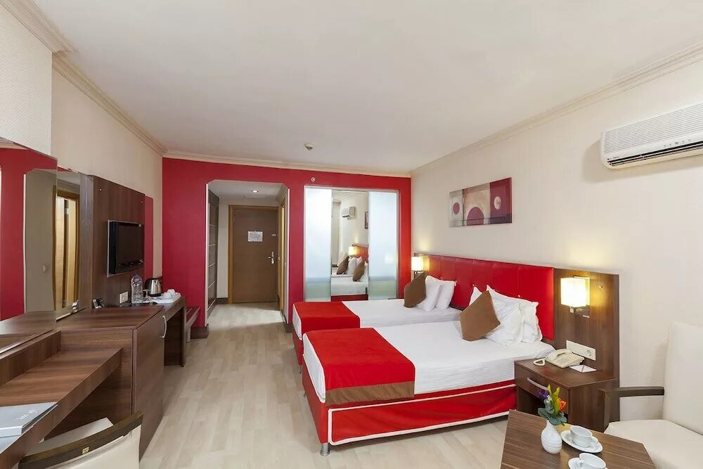 Side lowe hotel 4 турция сиде. Отель xperia saray beach hotel в алании. Лове отель турция. Отель lowe сиде турция. Justiniano club park conti 5.