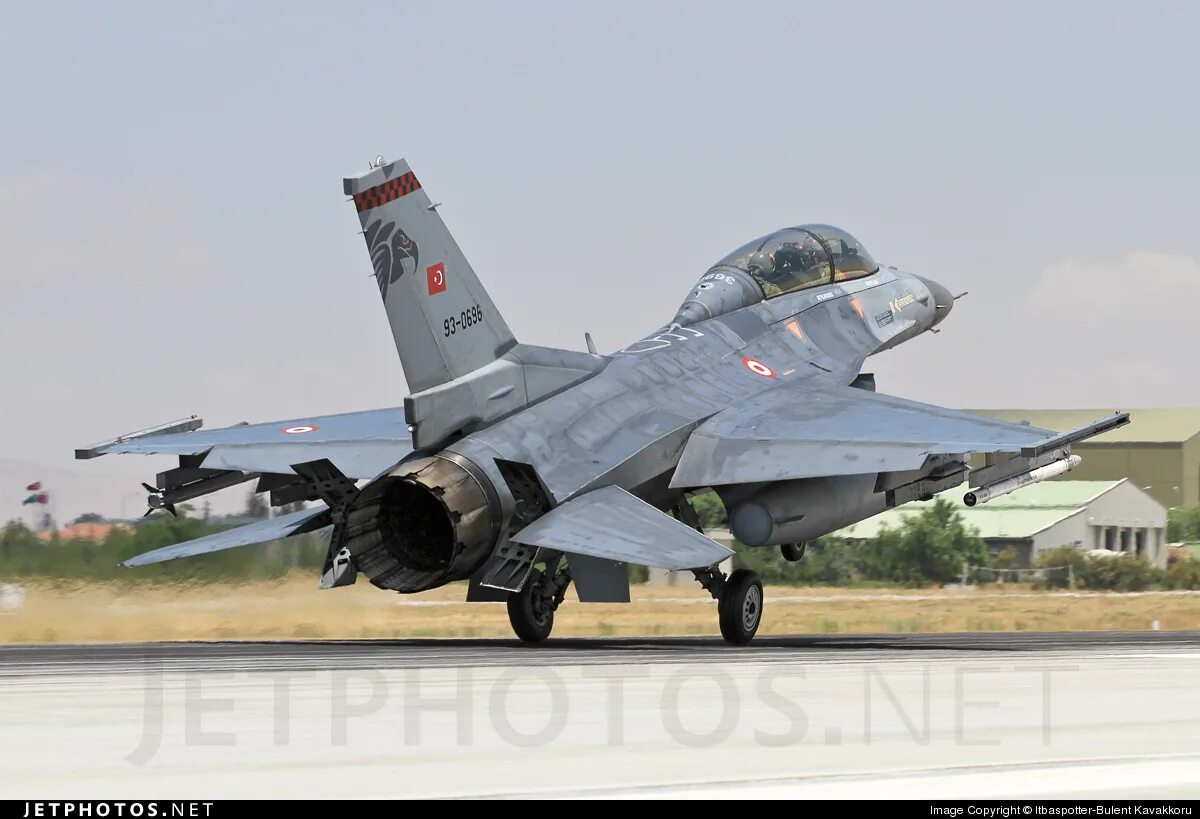 F16 d