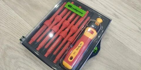 Диэлектрические отвертки сибртех