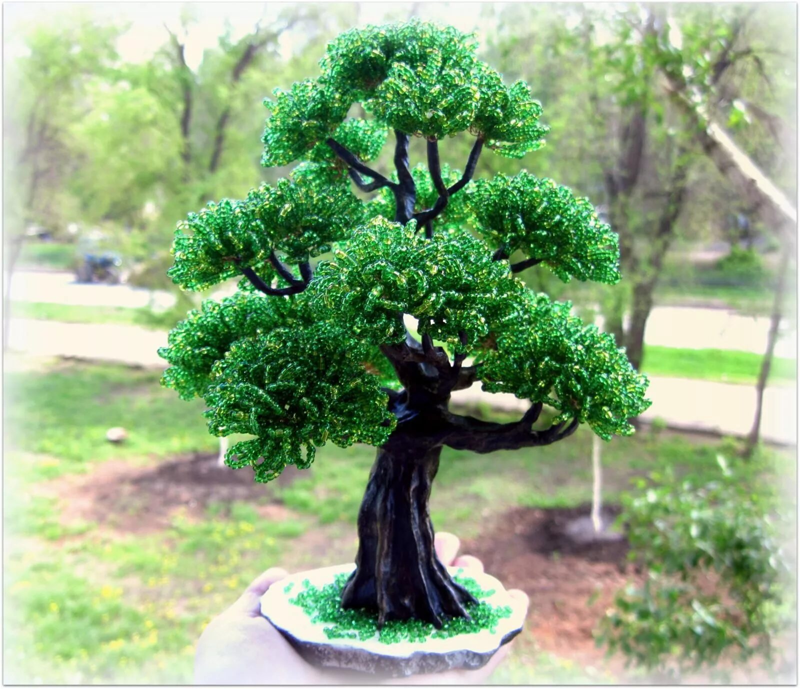 Банзай китайское дерево. Объемное дерево. Сухое дерево в интерьере. Дерево бонсай из бисера. Скульптурные деревья из бисера.