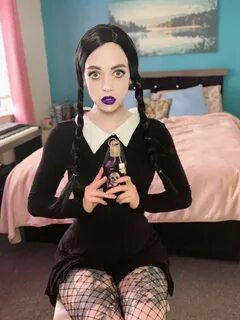 A little Wednesday Addams post. 