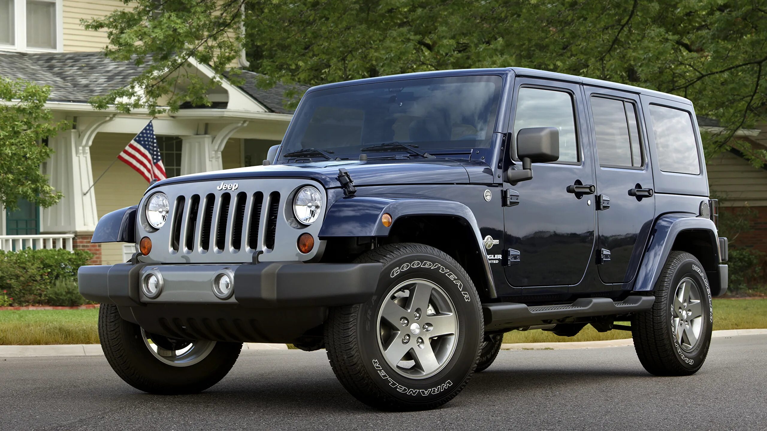 Машина джип фото. Jeep Wrangler 2012. Автомобиль Вранглер 2012. Вранглер Анлимитед, 2012. Jeep Wrangler i.