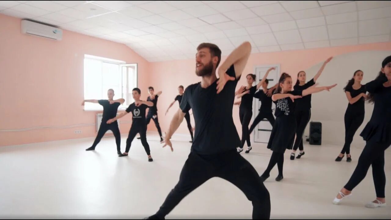 Танцы михайловск