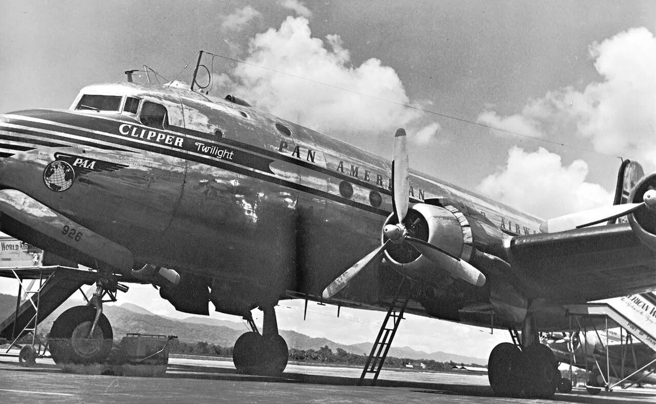 Четвертый рейс. DC-4 самолет. Douglas DC-4. Douglas DC-4 1955. Самолет Pan American 914.