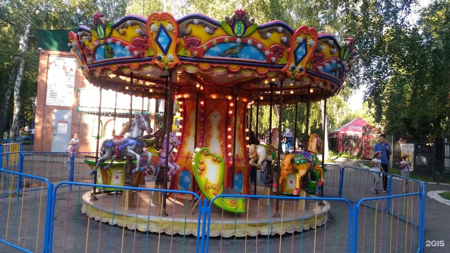 какие парки есть в омске. сквер дзержинского омск. парк имени 30 летия вклмсомск. пкио 30 лет влксм омск. какие парки есть в омске.