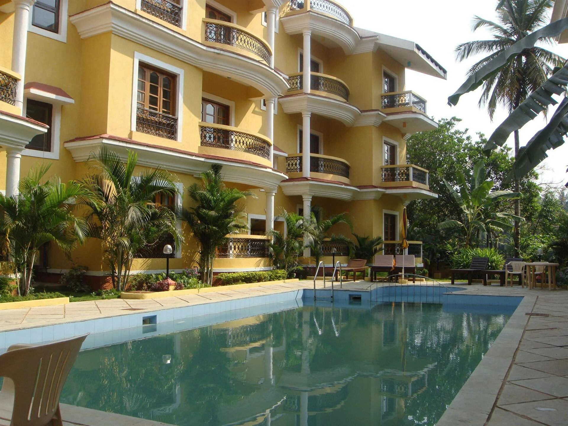 Отель гоа отзывы. Отель вавалет южное гоа. Отель cidade de goa 5*. Беталбатим гоа. Индия южное гоа отели.