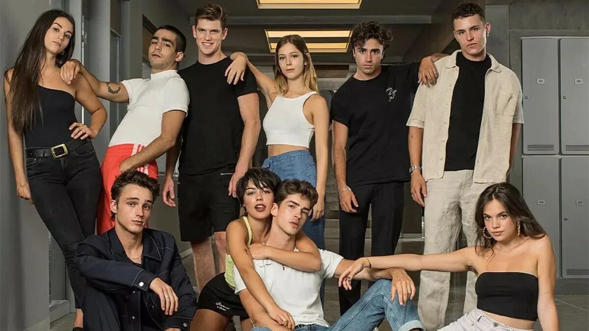 Сваты 2022. Ривердейл 7 сезон дата выхода. Брианна рэндалл чужестранка. Ривердейл йл 1 сезон 1 серия. Когда выйдет 7 2 5.