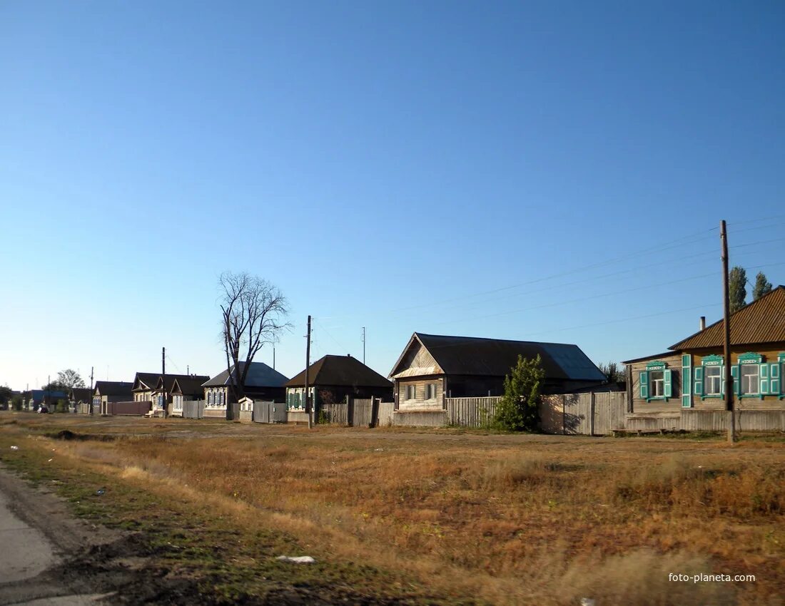 Рп 5 крайновка. Село Старица Волчанский район. Старица Черноярский район. Старица Астраханская область. Село Старица Астраханская область.