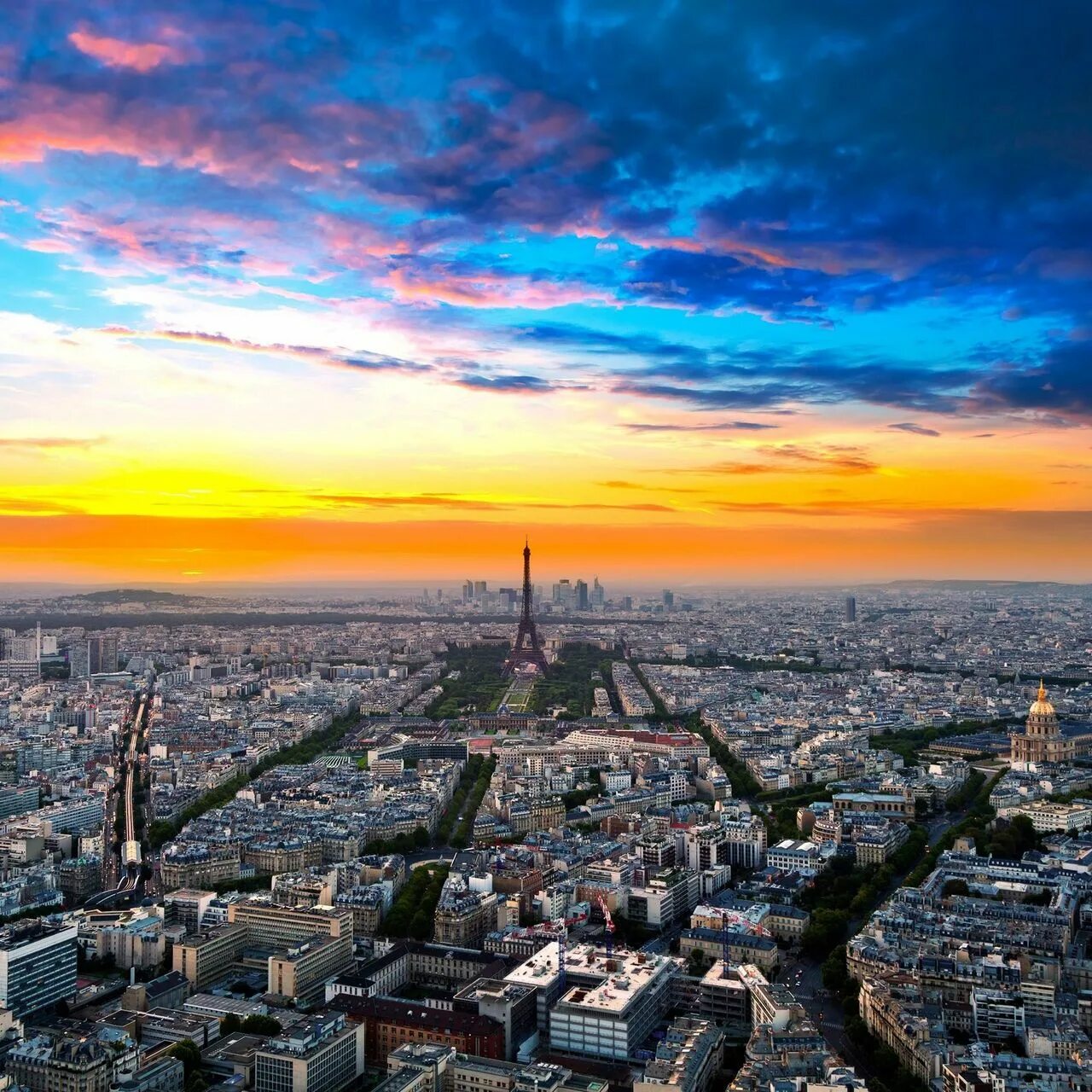 French cities. Париж Барселона город. Панорама Париж. Небо Парижа. Париж столица Франции.