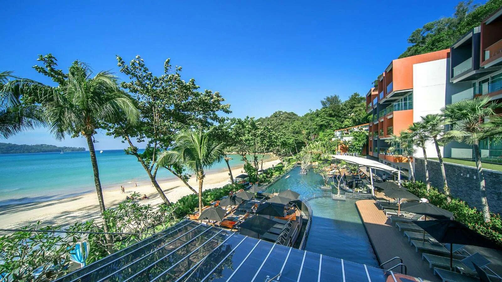 Пляж камала отели. Novotel phuket kamala beach 4 камала. Пляж камала отели. Санвинг камала бич резорт пхукет. Kamala beach hotel resort 4.