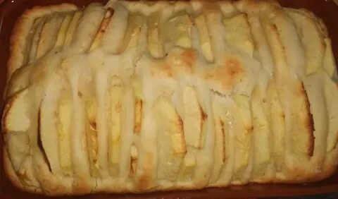 Шарлотка в духовке в тесте рецепт